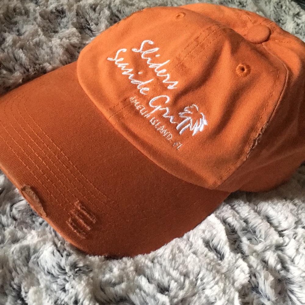 Sliders Sea Side Grill hat